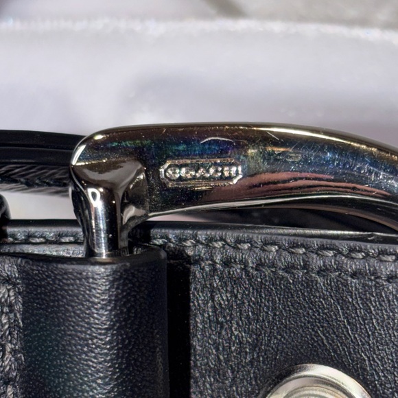 Vintage Authentic 2009 Coach Soho Signature Hobo + Patent Leather -F13740 🖤 - Picture 8 of 9